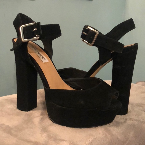 Black Steve Madden Heels - Picture 1 of 2